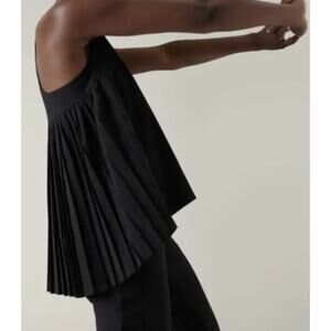 NWT Athleta Swing Forward Pleated Tank Black Womens Medium